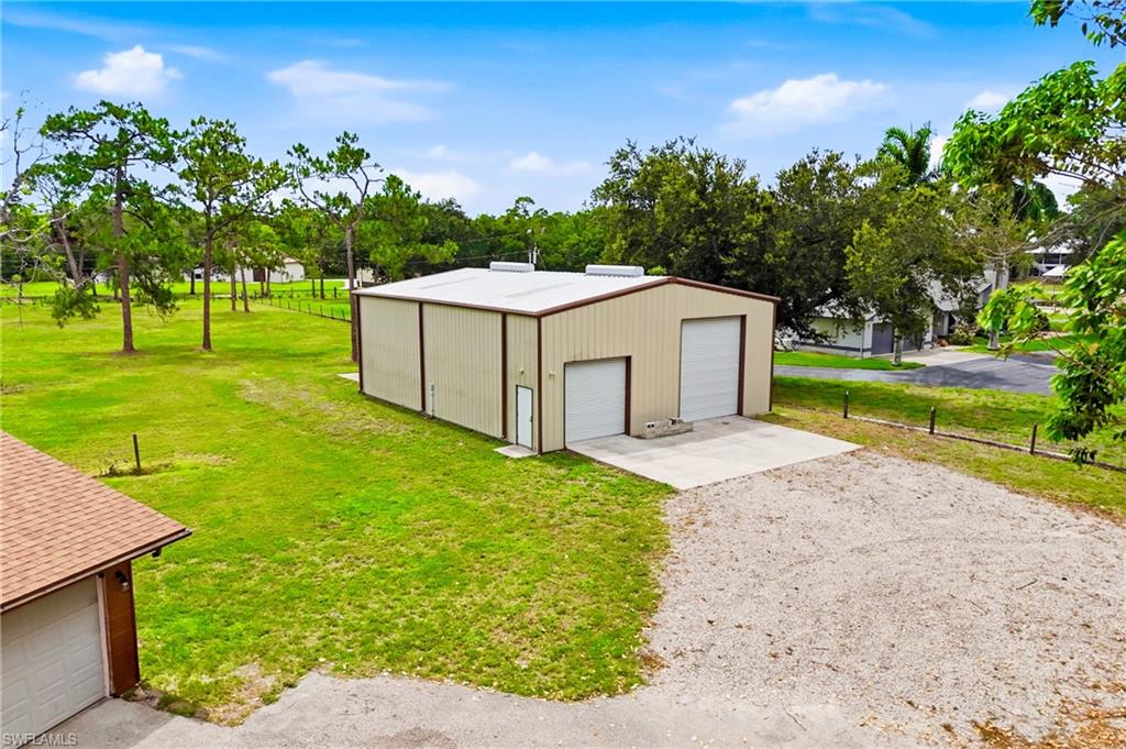 Aerial view of 40' x 50' red steel building—ideal for RVs, equipment, vehicles, and much more.