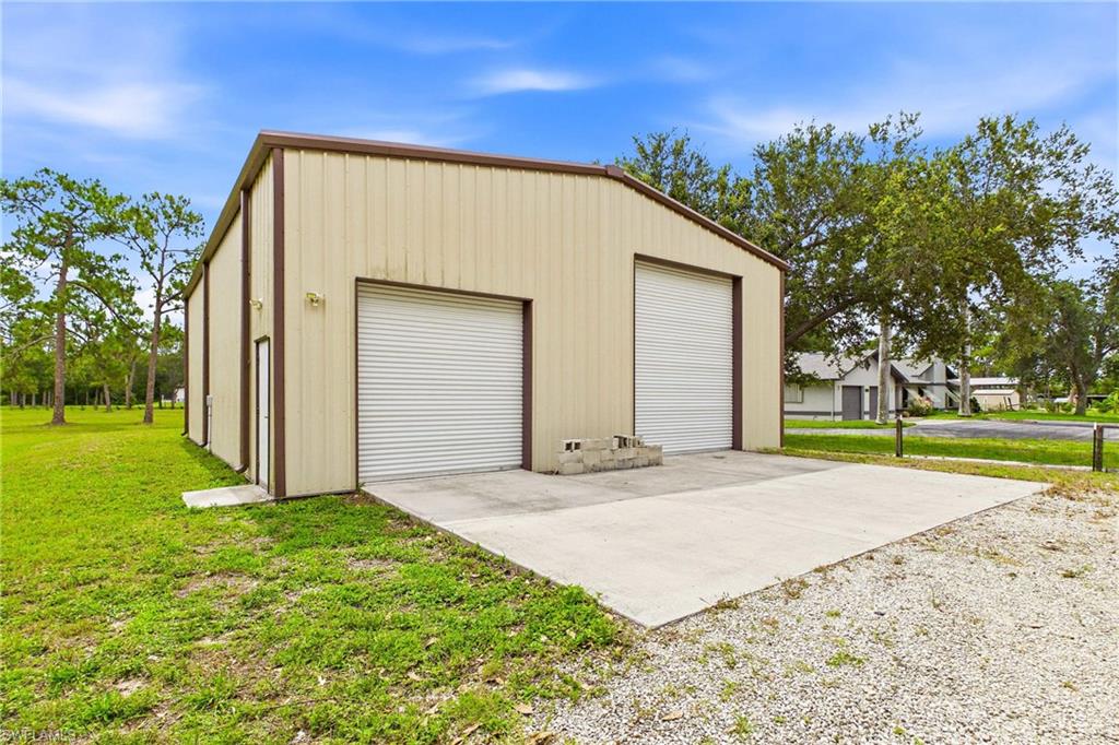 Front view of 40' x 50' red steel building—ideal for RVs, equipment, vehicles, and much more.