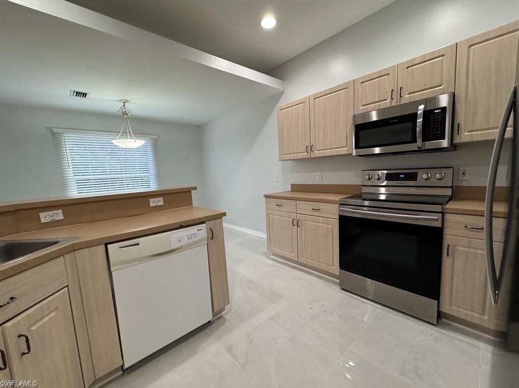 4649 Santiago LN