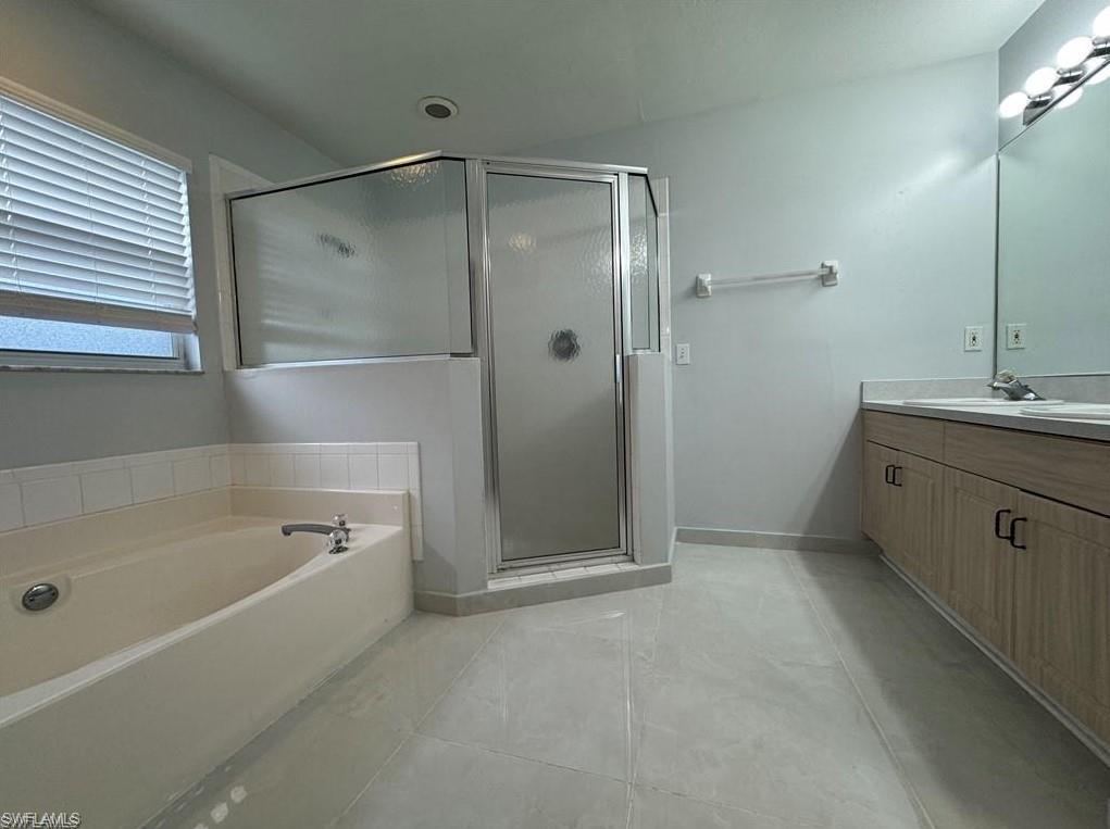 4649 Santiago LN photo 15