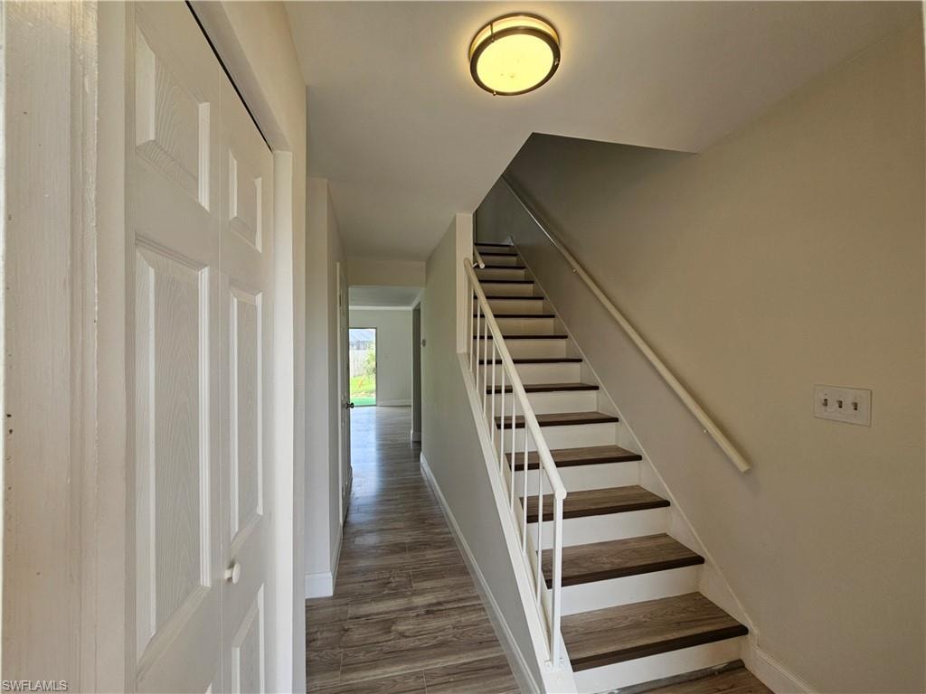 864 Courtington LN 12