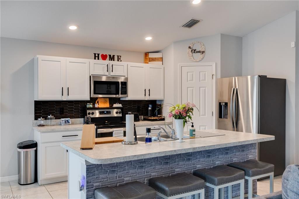 2426 NW 20th AVE