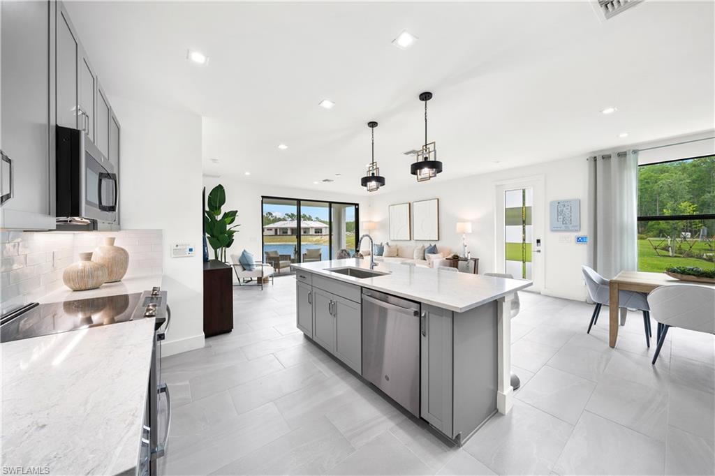 10943 Salt Bay WAY photo 9