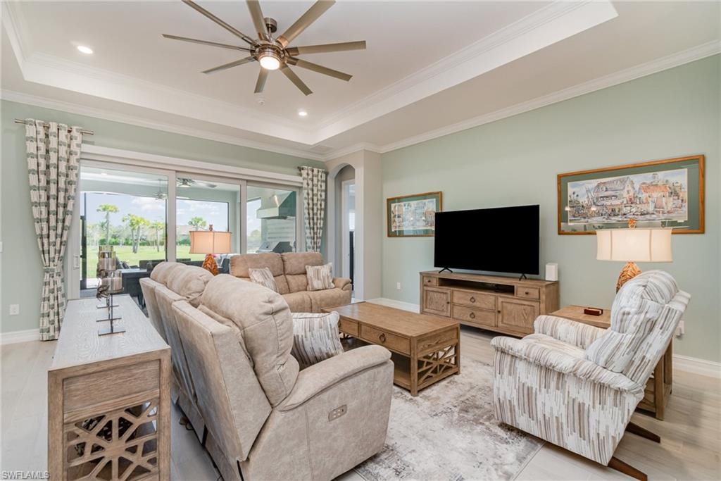 16813 Bay Island CT