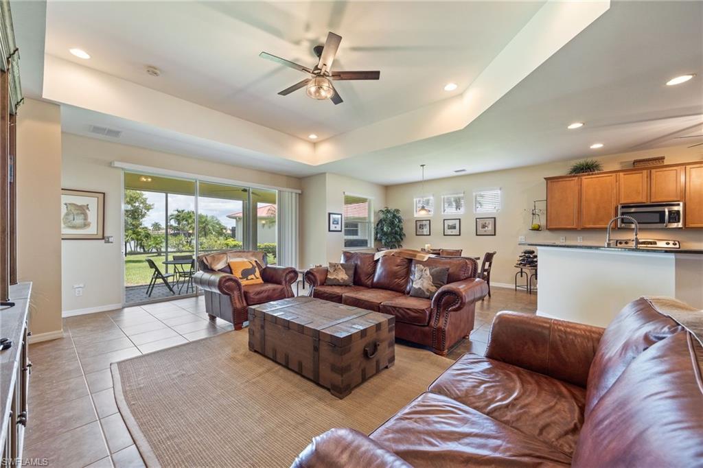 2466 Ashbury CIR photo 16