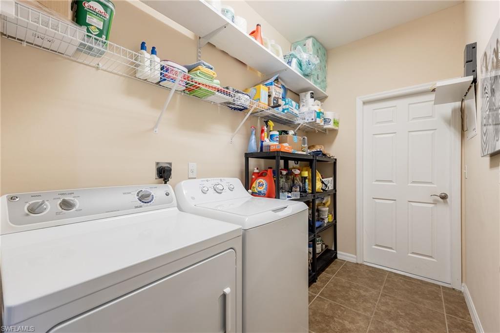 2466 Ashbury CIR photo 26