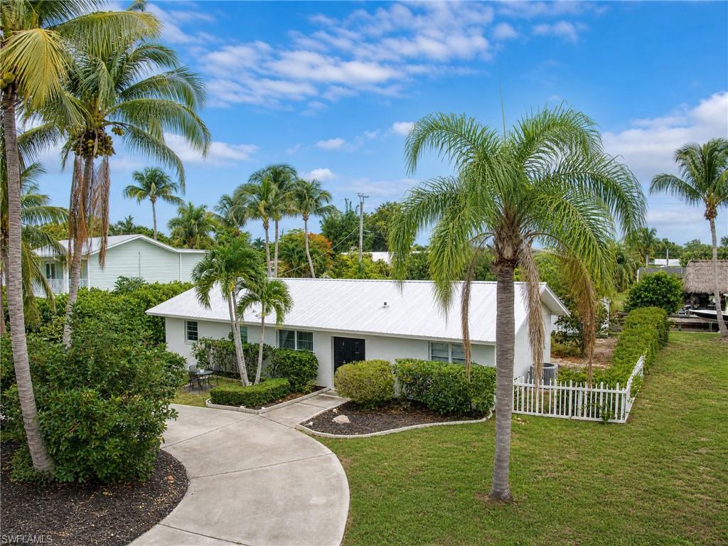1019 Wyomi DR