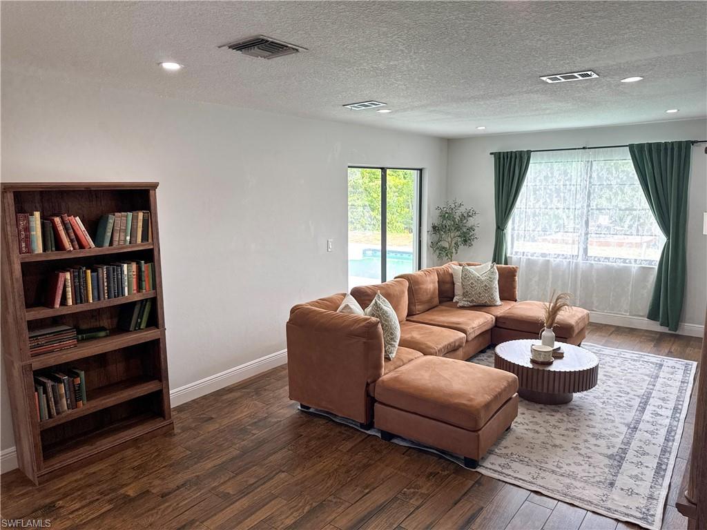 1019 Wyomi DR photo 32