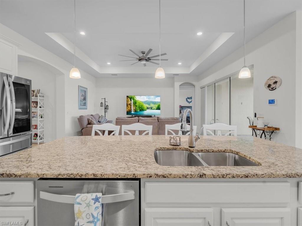 3271 Baravaldo CIR photo 17