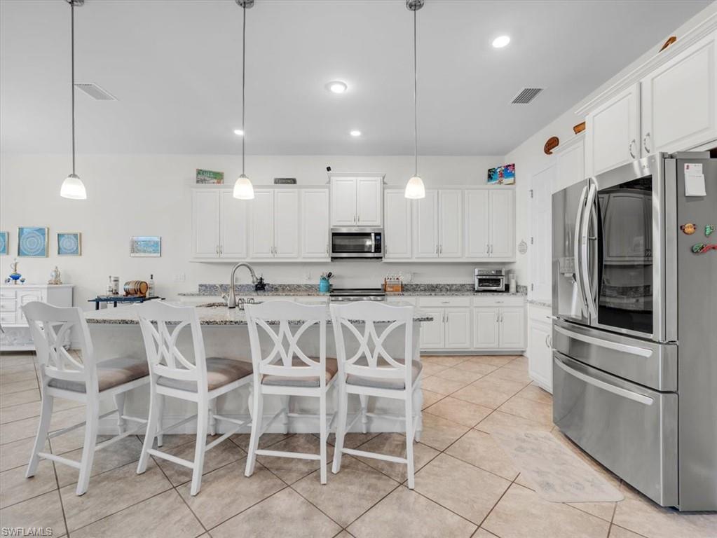 3271 Baravaldo CIR