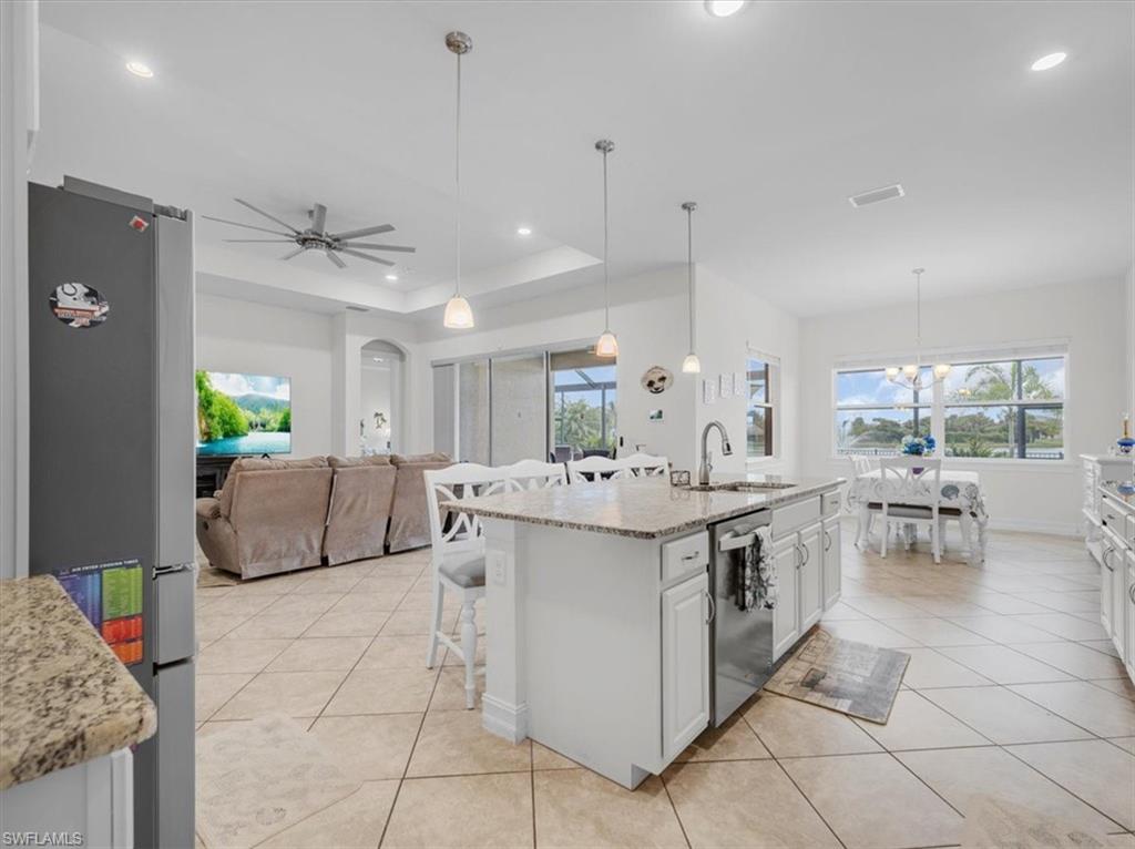 3271 Baravaldo CIR photo 9