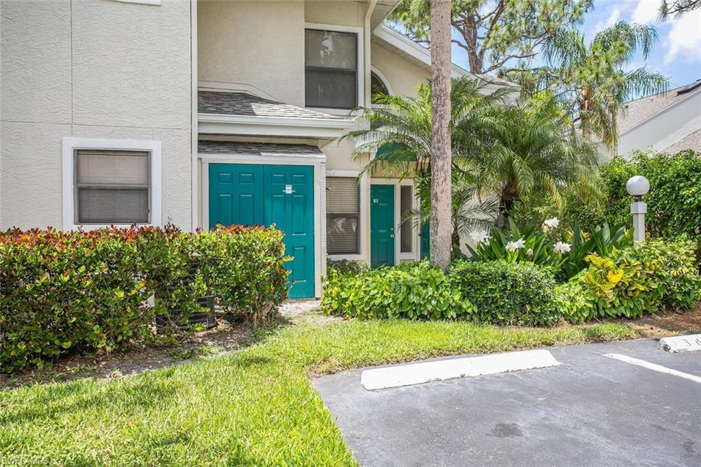 81 EMERALD WOODS DR M8