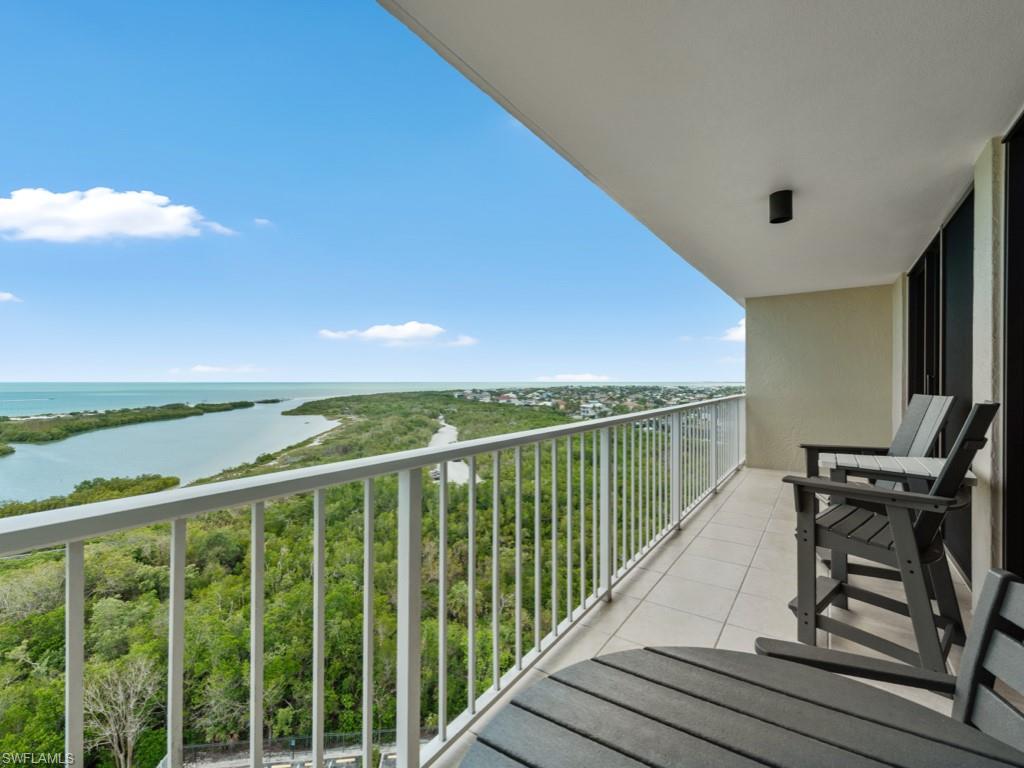 440 Seaview CT 1502