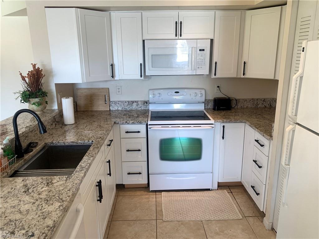 1275 Wildwood Lakes BLVD 2-108 photo 6