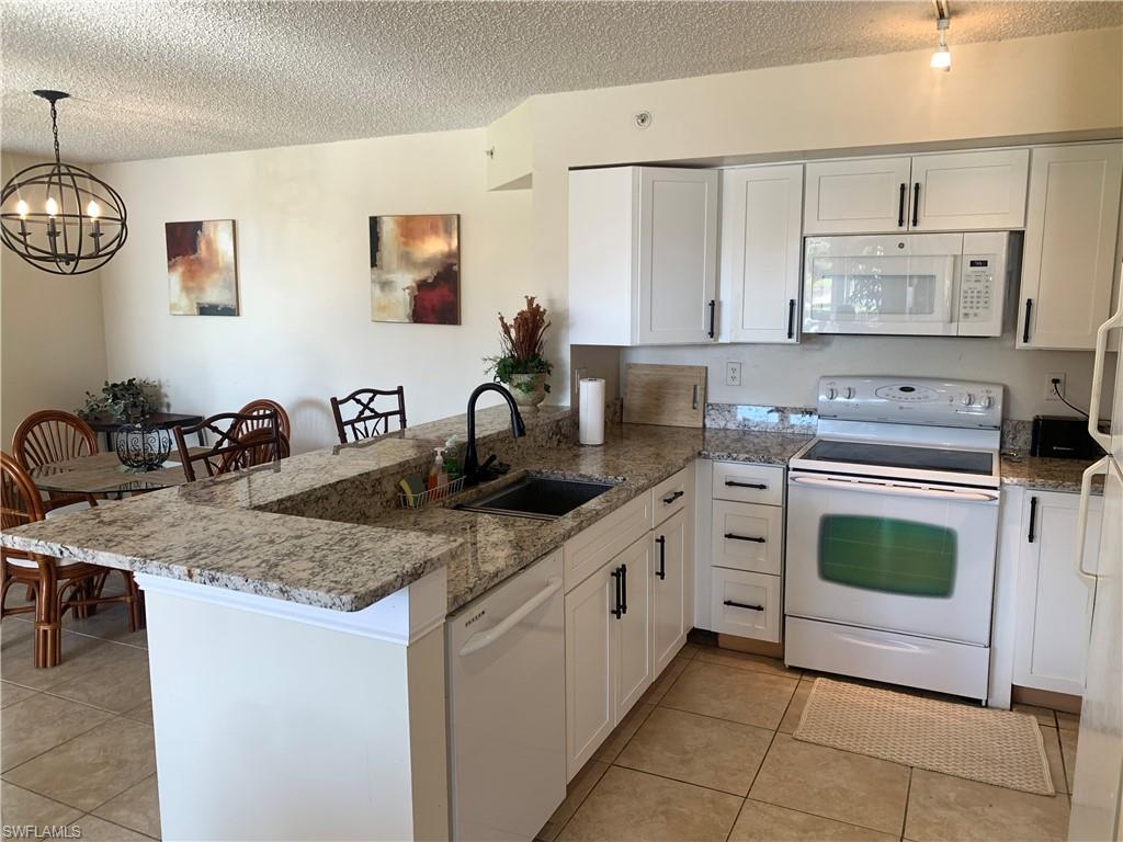 1275 Wildwood Lakes BLVD 2-108 photo 8