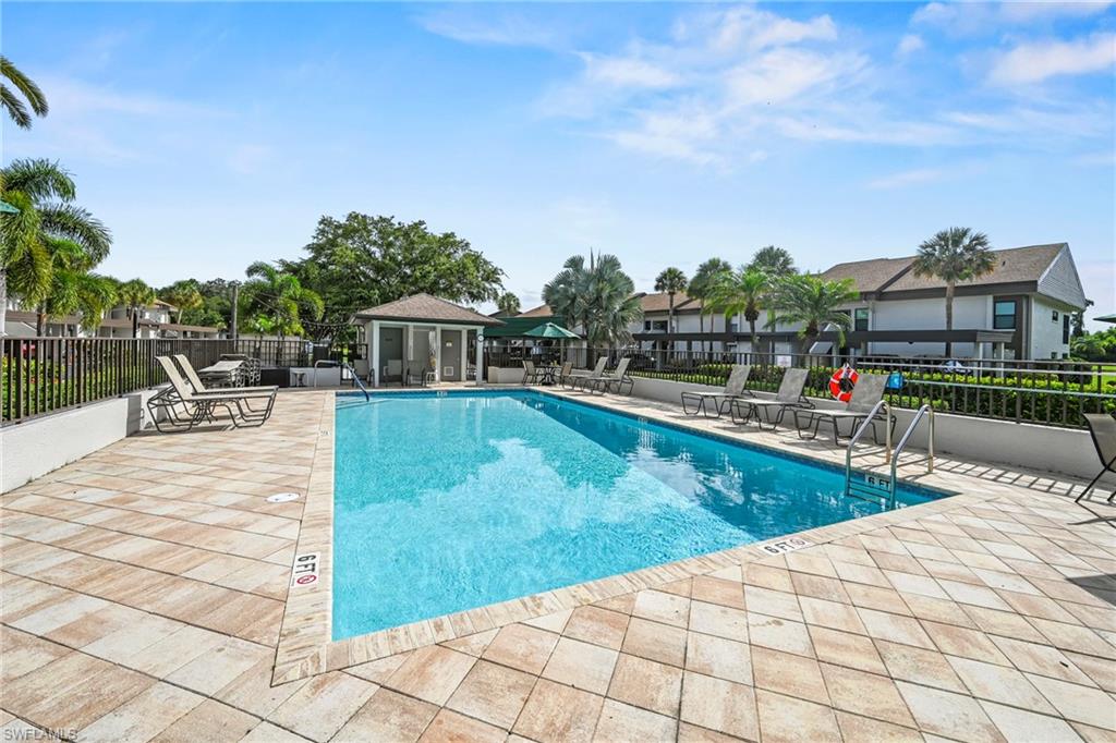 5830 Trailwinds DR 824 photo 30
