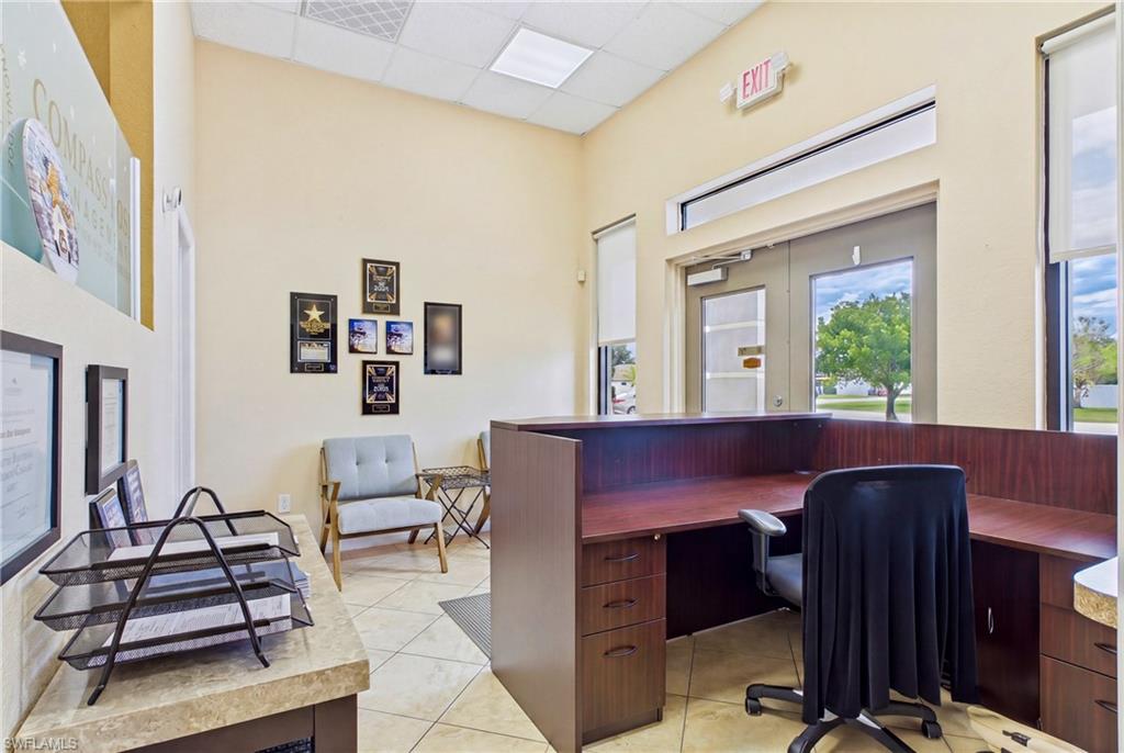 Comfortable customer-facing space designed to support professional interactions and enhance the client experience.