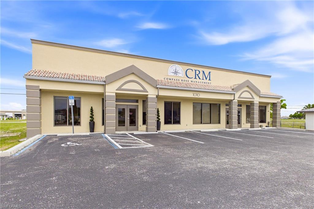 Well-positioned commercial building with convenient access to major roadways and surrounding residential and commercial developments.