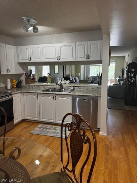3061 Sandpiper Bay CIR J104