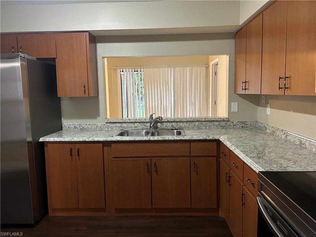 405 SW 43rd LN photo 7