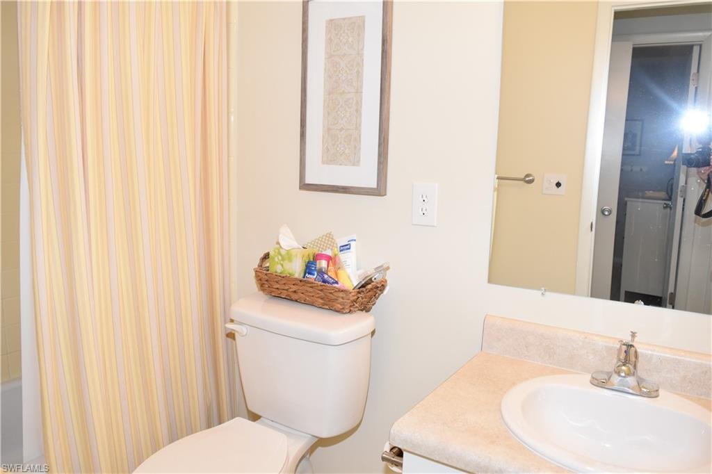 6801 Lake McGregor CIR photo 17