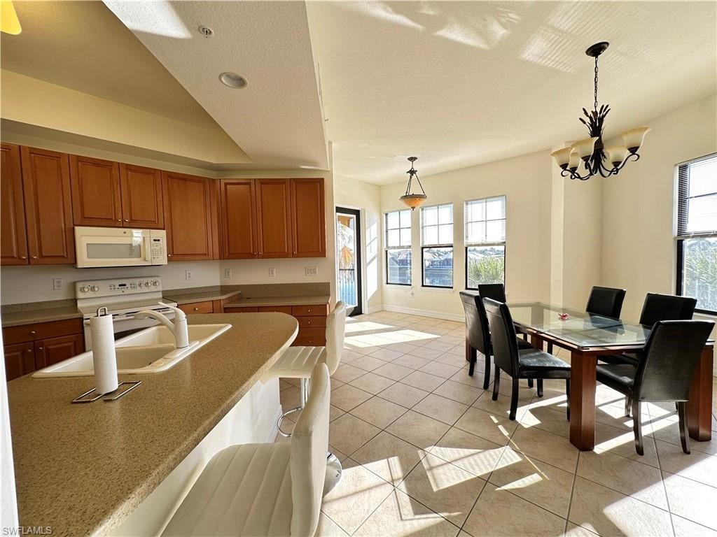 98 Vivante BLVD 315 photo 22