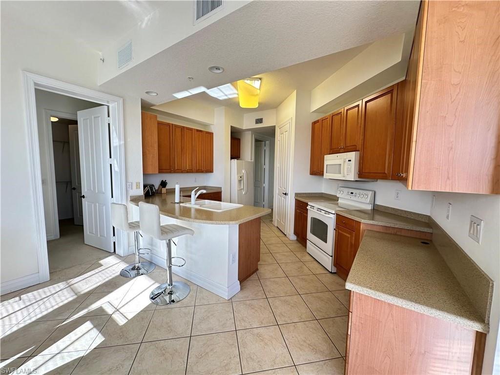 98 Vivante BLVD 315 photo 19