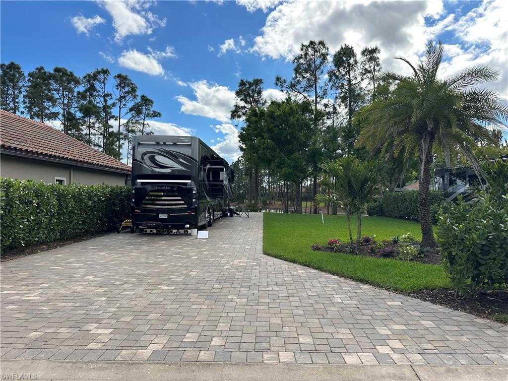 13881 Golden Palms CIR