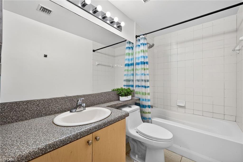 1200 Reserve WAY 105 photo 15