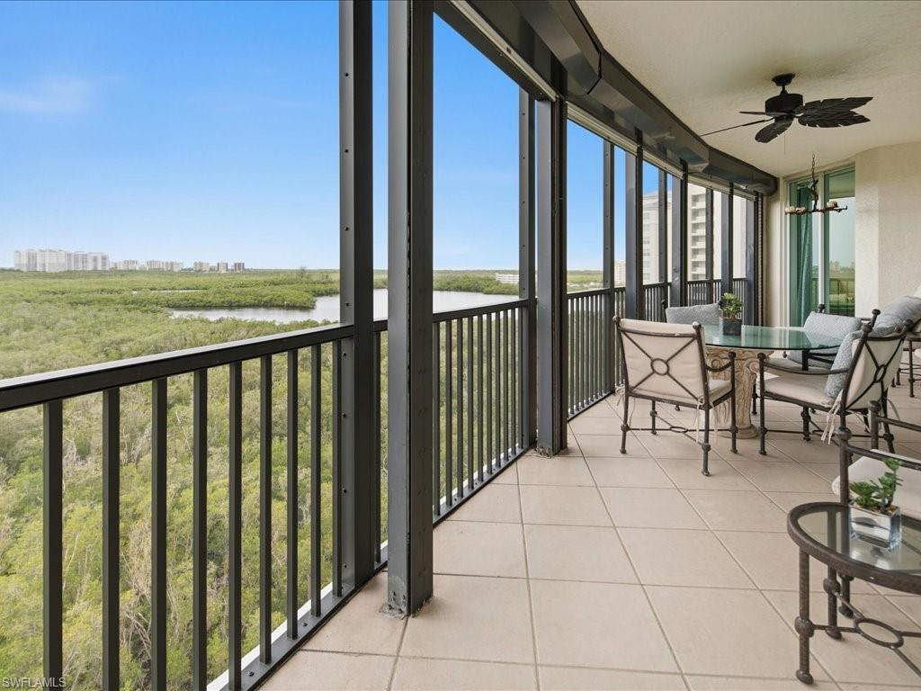 Southern Facing Lanai