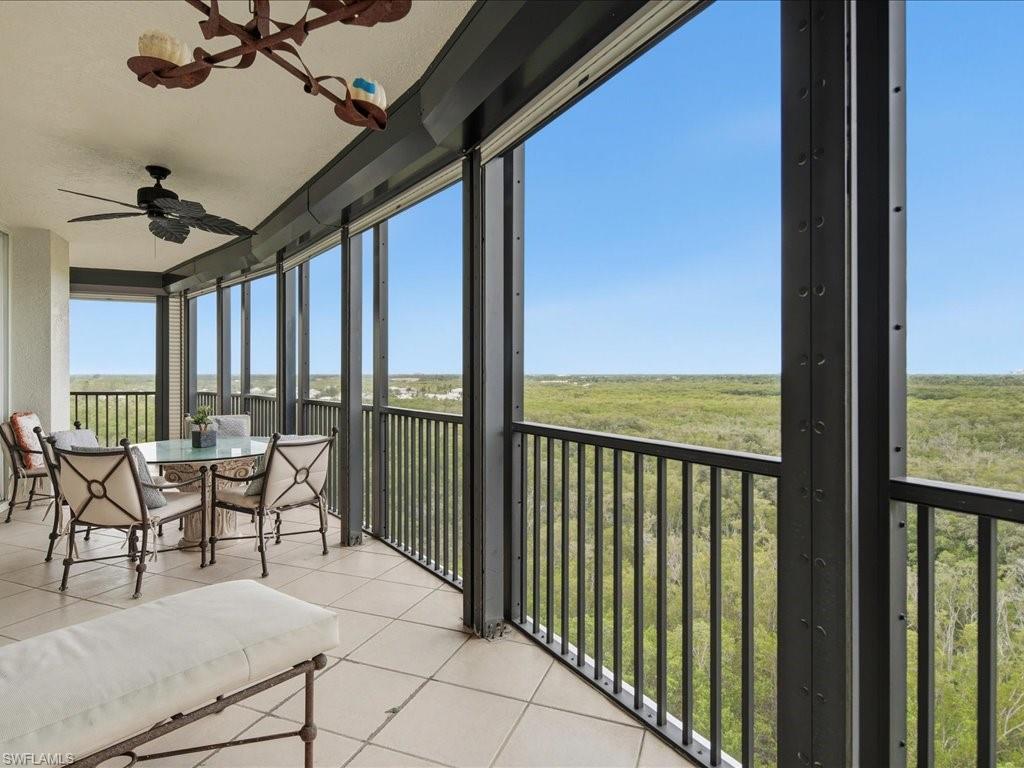 425 Cove Tower DR 901 photo 24