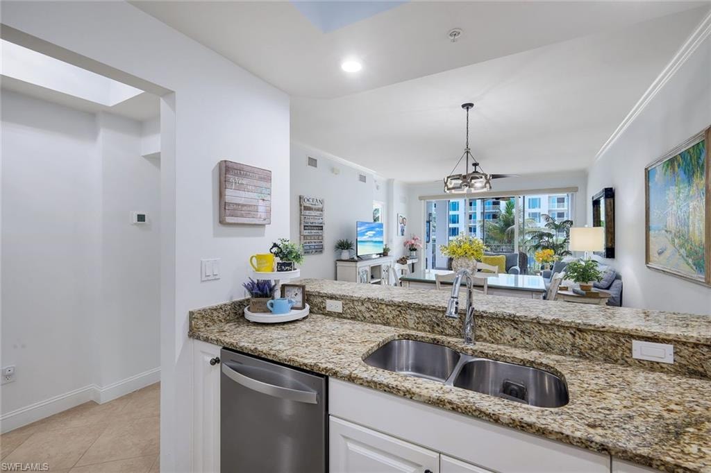 3901 Kens WAY 3306 photo 17