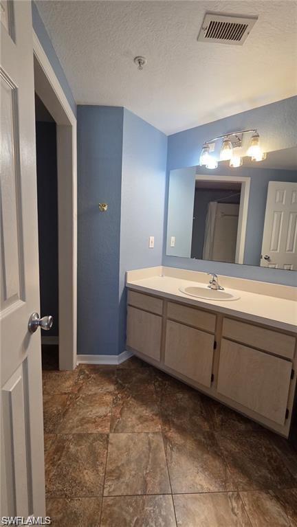 23520 Walden Center DR 308 photo 15