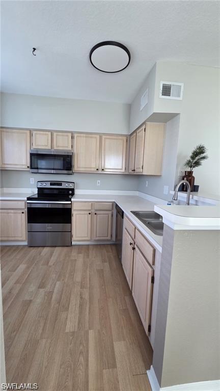 23520 Walden Center DR 308