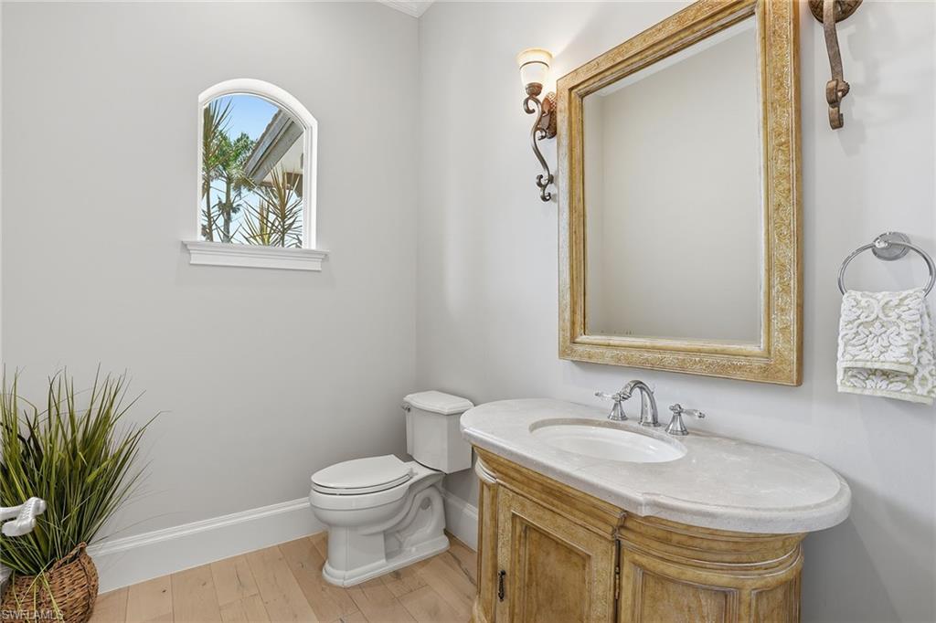 9340 Vittoria CT photo 6