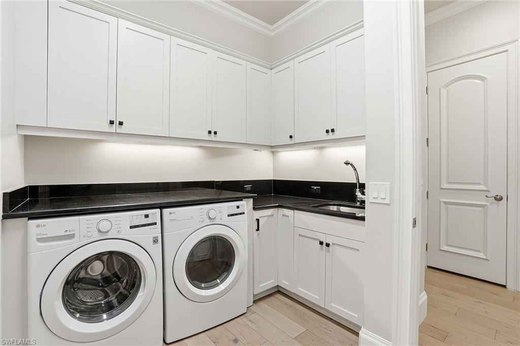 9340 Vittoria CT photo 30