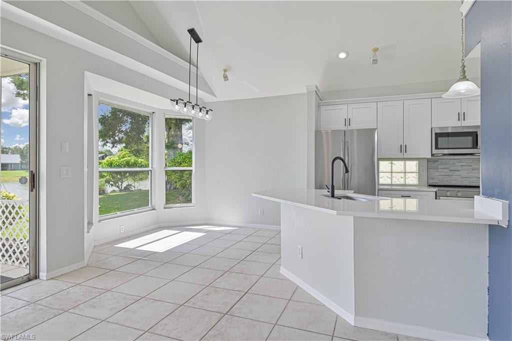 17911 Bermuda Dunes DR photo 18