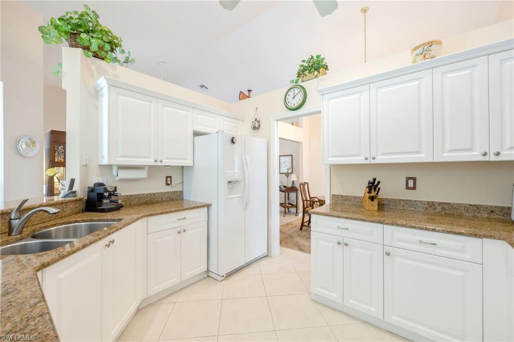 2232 Piccadilly CT photo 12