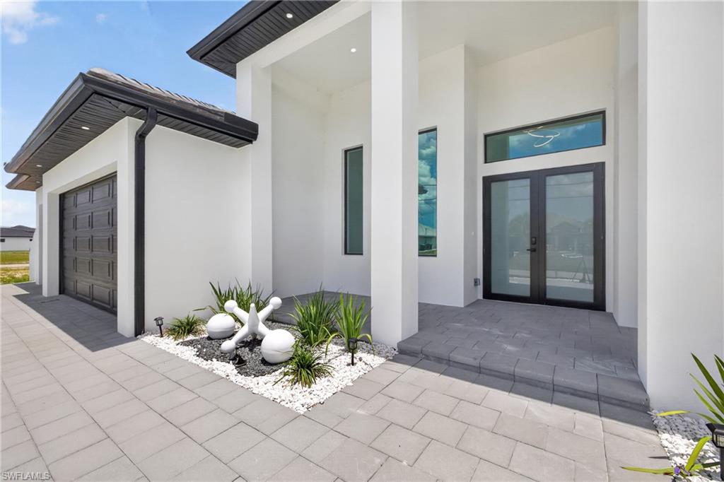 121 NW 35th PL