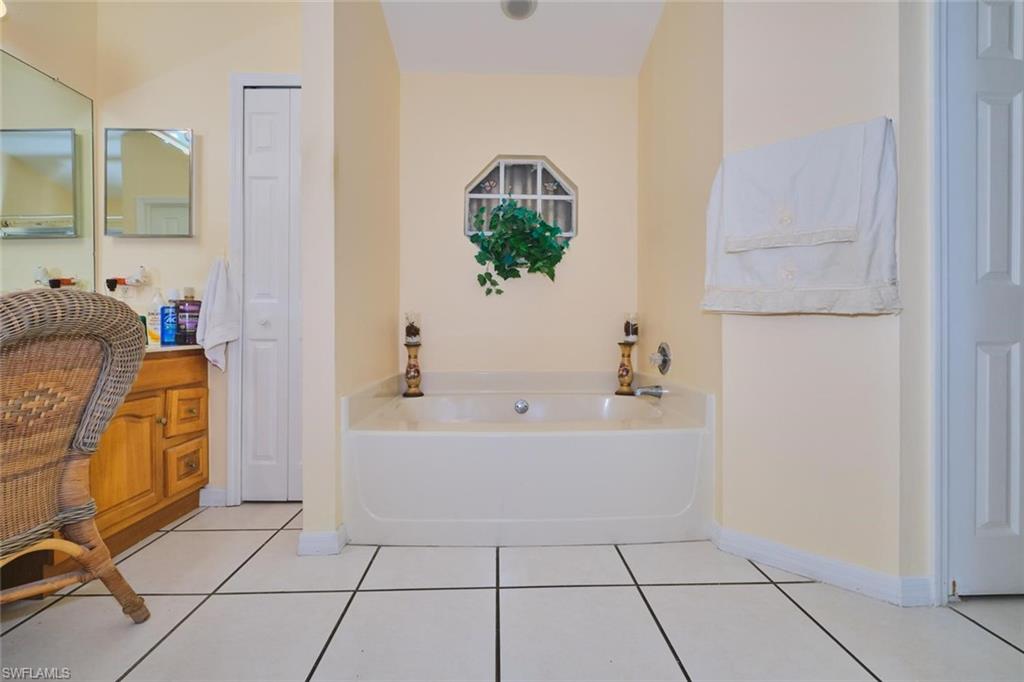 2817 SW 43rd ST photo 12
