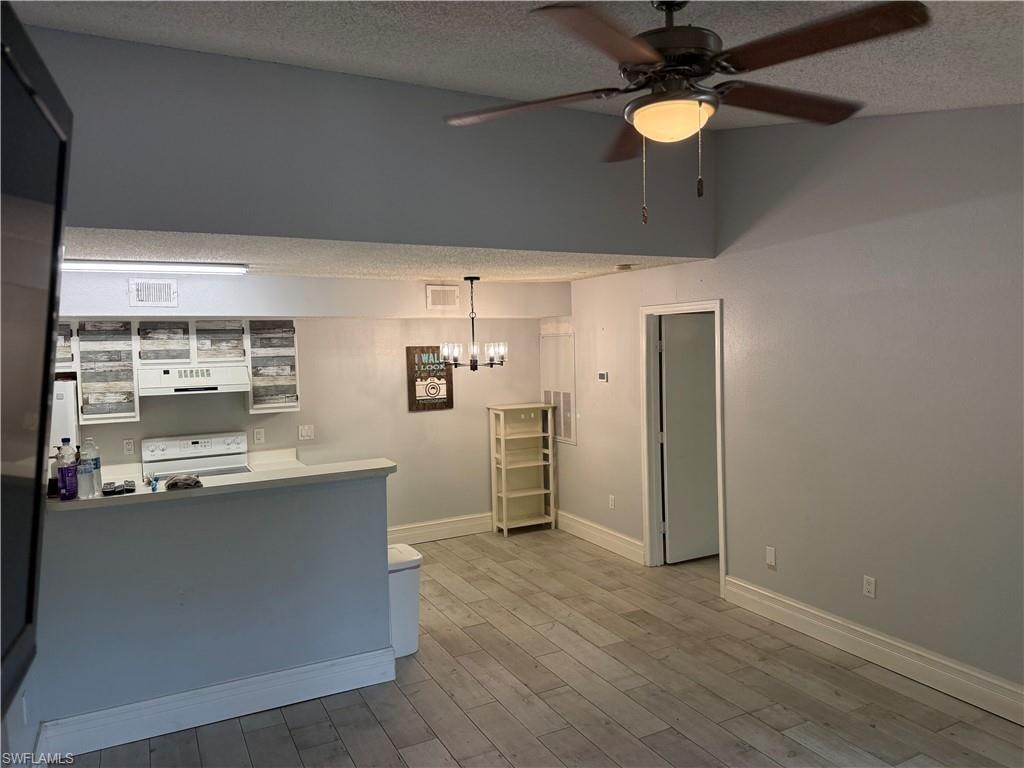 12520 Equestrian CIR 306