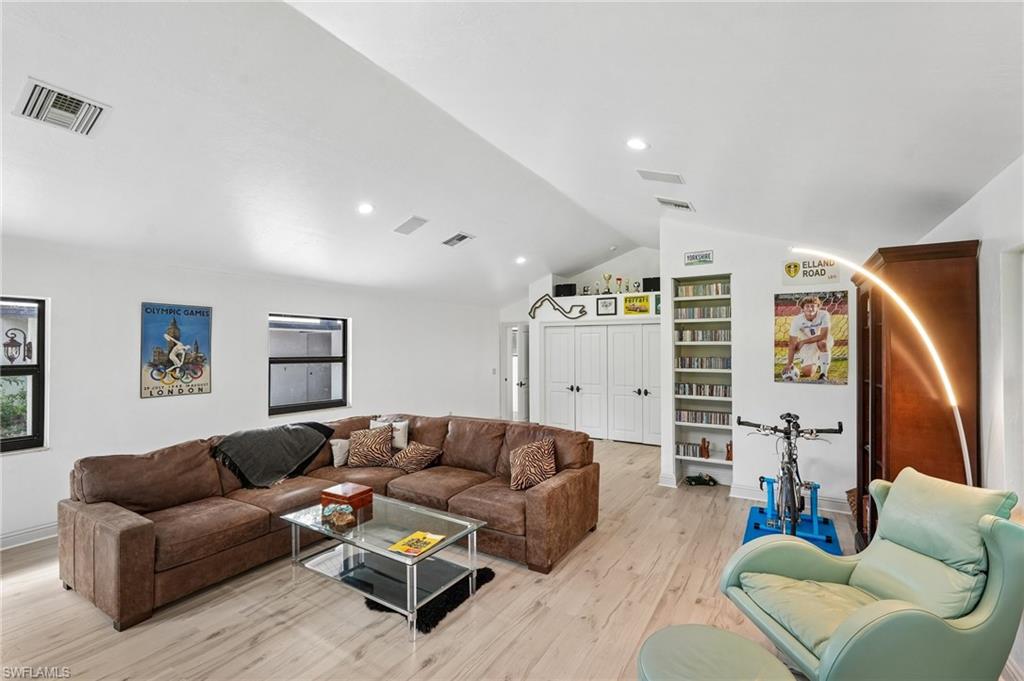 4980 Tamarind Ridge DR photo 10