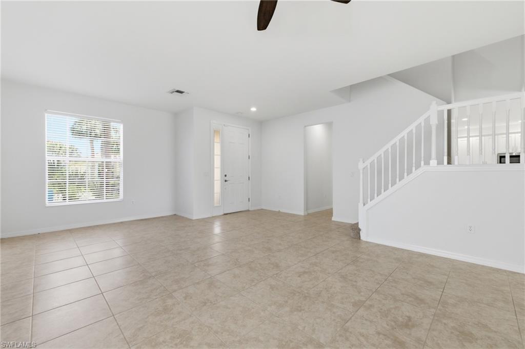 2639 Bellingham CT photo 6