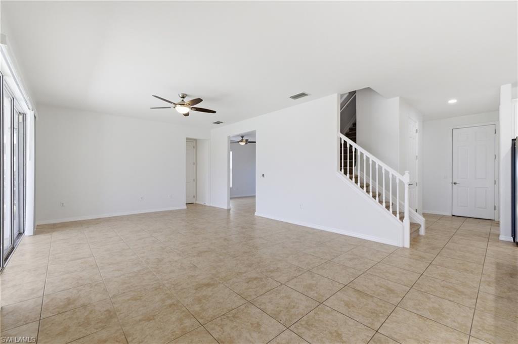 2639 Bellingham CT photo 9