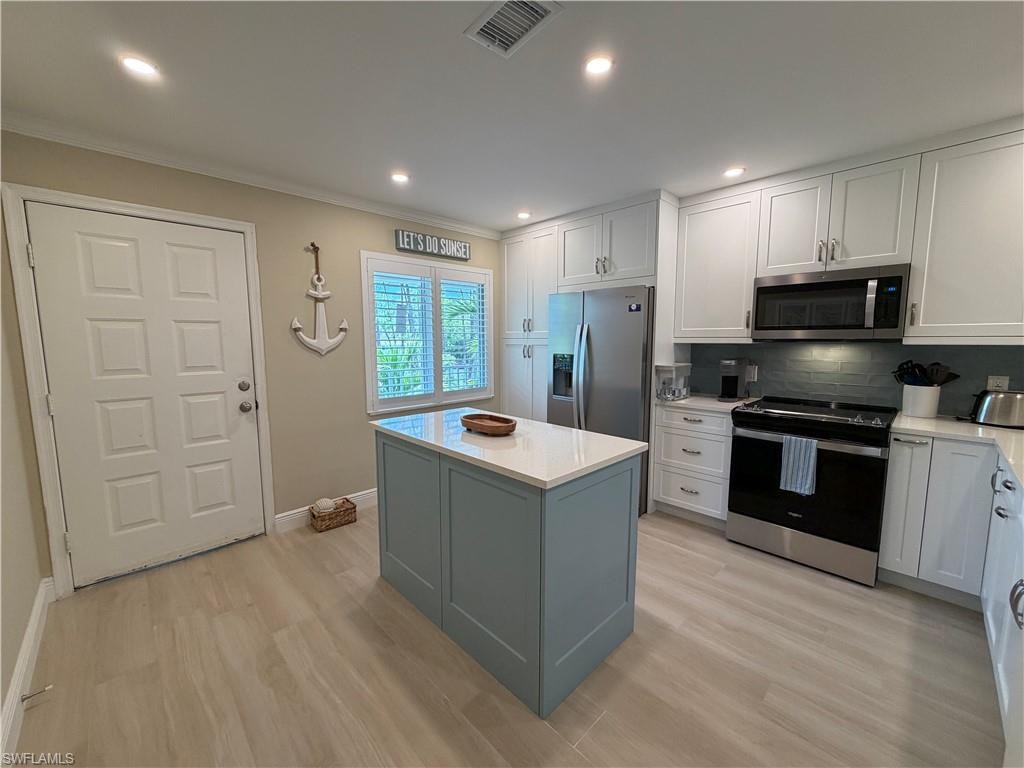 3002 Sandpiper Bay CIR A306 photo 9