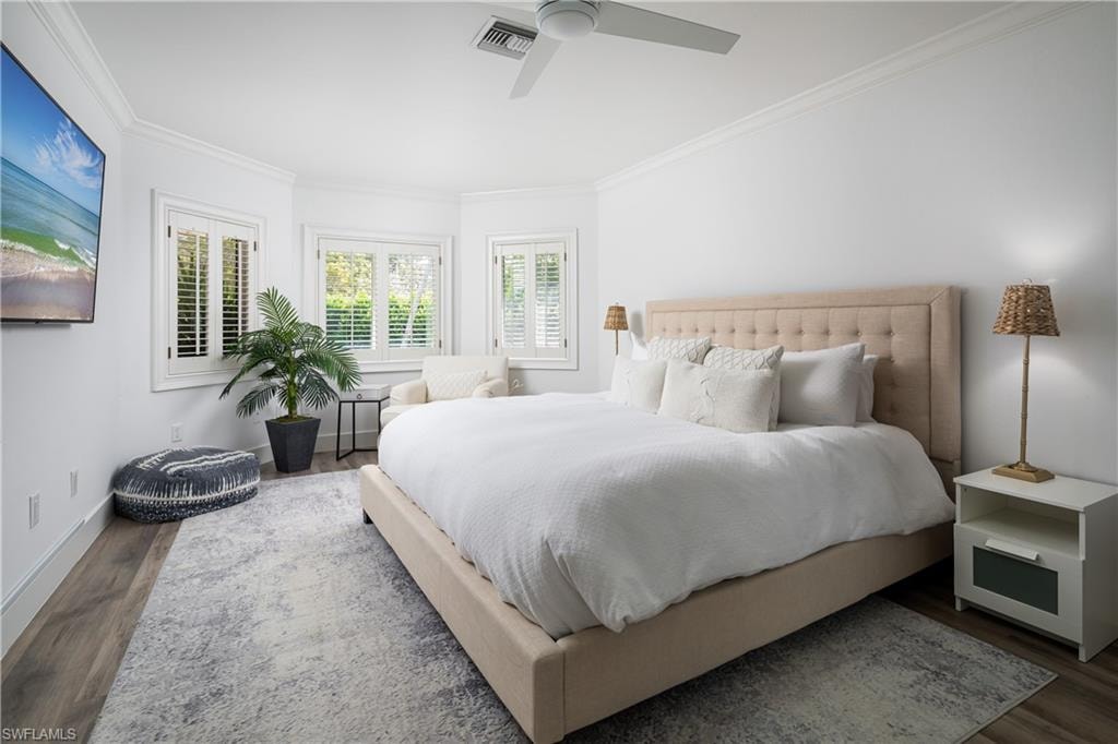 420 Palm CIR E photo 23