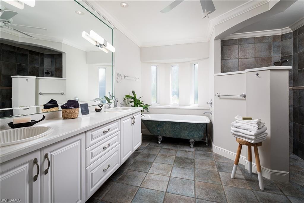 420 Palm CIR E photo 20