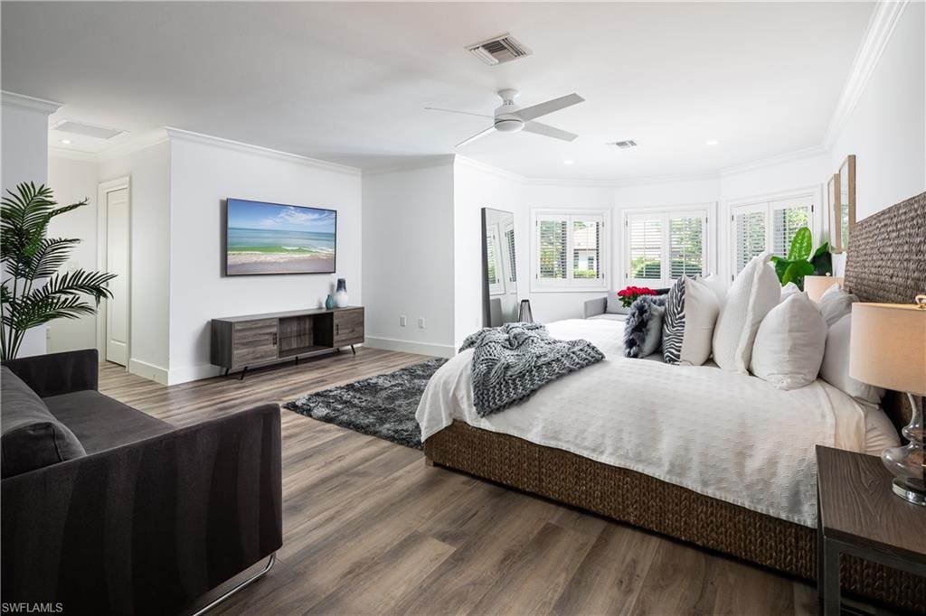 420 Palm CIR E photo 18