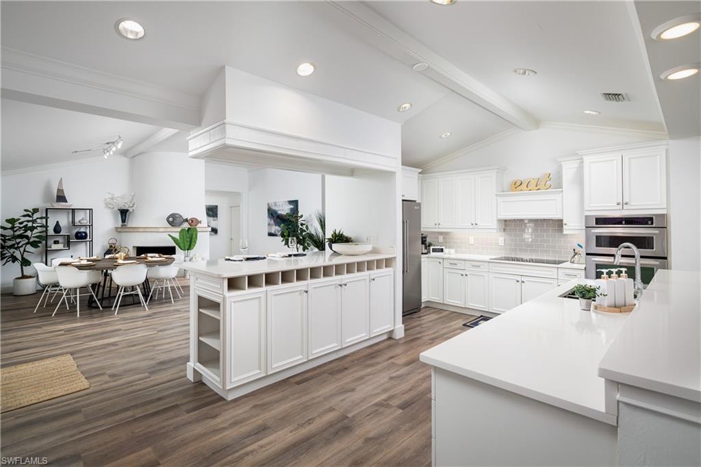 420 Palm CIR E