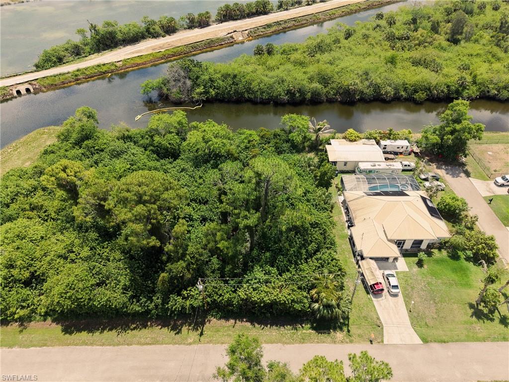 1102 Ann AVE N photo 12